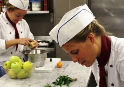 How can one become a successful food scientist through culinary arts training?